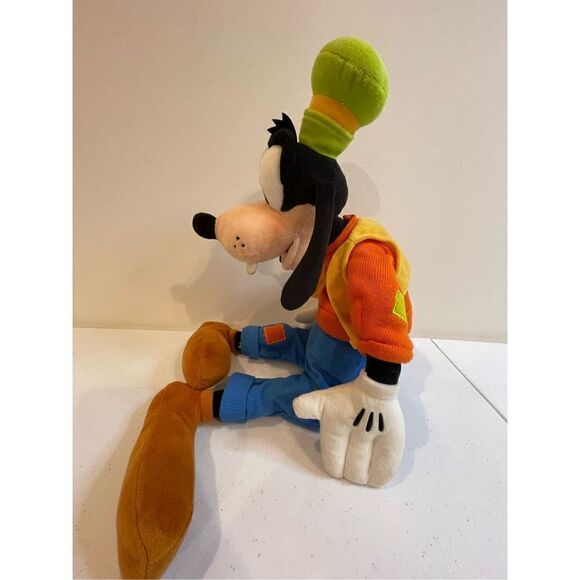 Goofy by Disney plush 18” - Picture 2 of 7